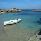 Una de las calas de la isla de Colom, en Menorca.