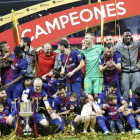 Messi asistió a Iniesta para que el de Albacete marcase el cuarto gol del Barcelona. BALLESTEROS