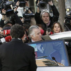 El exsenador y extesorero del PP Luis Bárcenas, a su salida de la sede de la Fiscalía Anticorrupción tras declarar durante unas dos horas sobre la supuesta contabilidad B del Partido Popular.