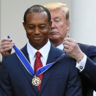 El presidente de Estados Unidos concedió la Medalla de la Libertad al golfista Tiger Woods.