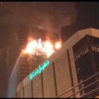 El incendio se originó en la planta 21 del rascacielos.