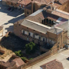 Vista aérea del palacio con el jardín. NARDO VILLABOY