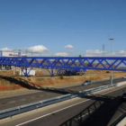 Vista de la pasarela peatonal sobre el Alto del Portillo, que estará operativa en próximas fechas.