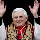 Fotografía tomada el 19 de abril del 2005 tras ser elegido Papa