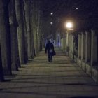 Paseo del Parque, por la noche.