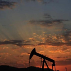 Pozo de petróleo en Sakhir (Baréin).