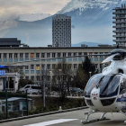 Exterior del hospital de Grenoble donde se encuentra ingresado Michael Schumacher tras sufrir un grave accidente de esquí.