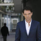 El actor Marton Csokas, que protagoniza la serie ‘Falcón’.