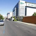 La calle Octavio Álvarez Carballo, antes verde, es ya zona azul con la nueva planificación de la ORA