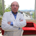 El urólogo y presidente del consejo de administración de Clínica Ponferrada, Jesús García.