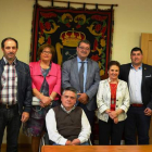La corporación municipal de Sabero, antes del pleno.