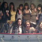 Las ganadoras del torneo junto al resto de participantes.