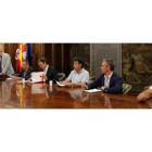 El Consejo de Administración de Baloncesto León, en el inicio de una reunión en la que se certificaban los pasos a dar para la liquidación de la sociedad anónima deportiva.