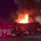 Imagen del incendio en Oakland.
