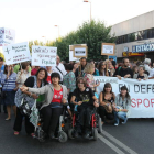 Los usuarios de los autobuses urbanos reclamaron la ampliación del servicio.