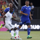 Ouasim Bouy, junto a Pogba, en un partido solidario celebrado en el mes de junio. NORIEGA