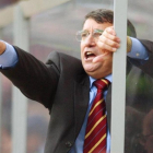 Graham Taylor, en 2002, cuando ejercía como entrenador del Aston Villa.