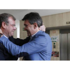 SIlván y Majo se saluidan durante la elecció de los diputados provinciales
