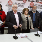 Toxo y Méndez, segundo y cuarto por la izquierda, ayer, en rueda de prensa.