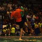 Pequeño el pabellón, pero grande la afición de los leoneses en su XXIII Campeonato en Vizcaya.