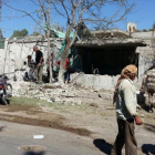 Fotografia  del exterior del hospital materno-infantil  bombardeado en Idleb.