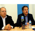Eduardo Fernández y Arsenio García durante la presentación de la candidatura