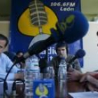 Mario Amilivia mantuvo ayer un debate con los jóvenes, en Radio Universitaria