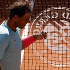 Rafa Nadal celebra uno de sus puntos ganadores frente al estadounidense Korda. LANGSDON