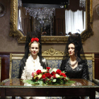 Julieta Cardinali, en el papel de Eva Perón, y Ana Torrent como Carmen Polo en la reciente serie de TVE
