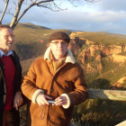 Tarsicio Carballo junto a un compañero, en el recorrido frente a La Leitosa, término de Villafranca.