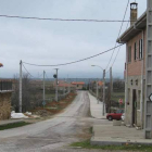 Un tramo de la carretera de Lagunas de Somoza en una foto de archivo.