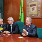 Los rectores de León y de la universidad brasileña del estado de Santa Catarina Unisul, ayer