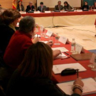 César Antón, en el centro, durante la presentación del plan de drogas