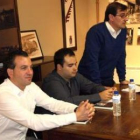 Nicanor Sen, David González y Siro Sanz, en un momento de la presentación.