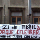 Pancarta colocada en la sede de UPL en la capital leonesa.