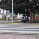 El paso de peatones en el que el viernes se produjo el accidente de tráfico.