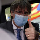 Carlos Puigdemont celebra su victoria. CLAUDIA SANCIUS