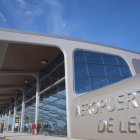 La nueva terminal del aeropuerto de León, inaugurada en octubre del 2010, no ha logrado captar más tráfico aéreo.