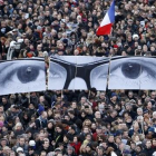 Manifestación multitudinaria en París tras los atentados contra 'Charlie Hebdo', el 11 de enero del 2015.