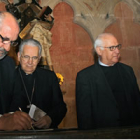 Firman del acta de entrega de la restauración de la capilla de Santa Teresa