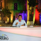 Nicolás Maduro, en el plató donde graba 'En contacto con Maduro', este martes en Caracas.