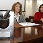 Magdalena Sánchez y Marta Fernández de la Vega.