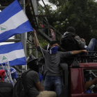 Protestantes salen de Managua rumbo a Masaya, ciudad símbolo de las protesta en contra del Gobierno  /