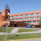 Imagen de archivo del exterior del Hospital del Bierzo.