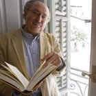 El poeta bañezano Antonio Colinas.