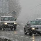 La nieve volvió a crear problemas de movilidad ayer en buena parte de las carreteras del Bierzo
