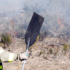 Imagen de archivo del incendio en Murias de Paredes el año pasado. MARCIANO PÉREZ