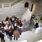 Visitantes en la Biblioteca Nacional. VÍCTOR LERENA