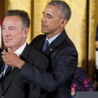 Barack Obama condecora a Bruce Springsteen el pasado 22 de noviembre.