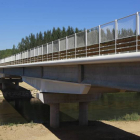 El nuevo puente inaugurado entre  Castrofuerte y Toral de los Guzmanes.